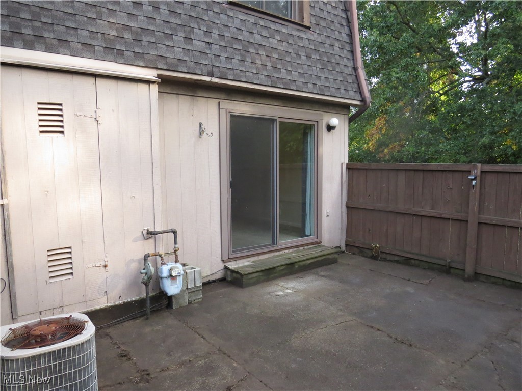 Painesville, Ohio 44077, United States, 3 Bedrooms Bedrooms, ,2 BathroomsBathrooms,Residential,Active,215623