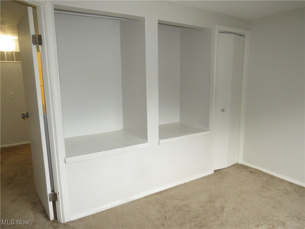 Painesville, Ohio 44077, United States, 3 Bedrooms Bedrooms, ,2 BathroomsBathrooms,Residential,Active,215623