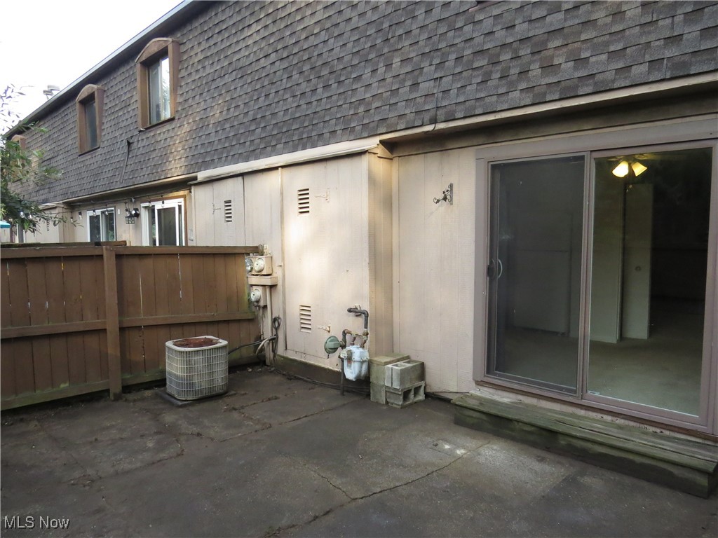 Painesville, Ohio 44077, United States, 3 Bedrooms Bedrooms, ,2 BathroomsBathrooms,Residential,Active,215623