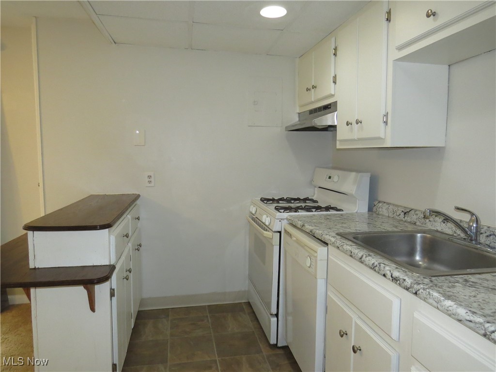 Painesville, Ohio 44077, United States, 3 Bedrooms Bedrooms, ,2 BathroomsBathrooms,Residential,Active,215623