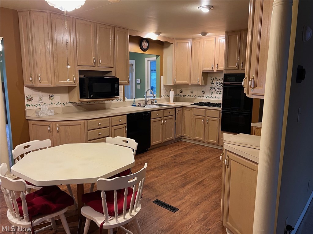 Red Fox Hollow - Residential