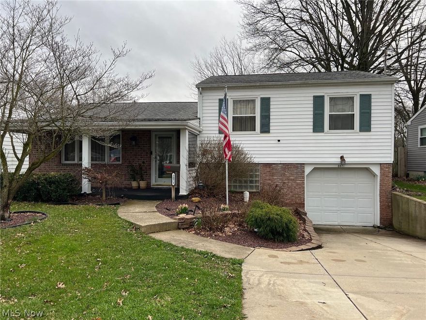 Just move-in!  This great 3 bedroom 2 bath split level has everything you need.  Spacious living room, updated kitchen with plenty of cupboard and counter space, family room with fireplace.  Bonus rec room on lower level.  Patio and fenced yard.  Come take a look, won't last.