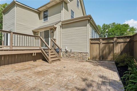 Tiny photo for 955 E Schaaf Road, Brooklyn Heights, OH 44131 (MLS # 5239780)