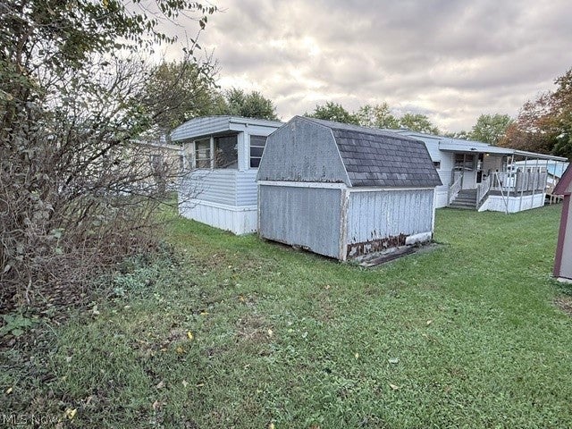 119 Coral Key SE