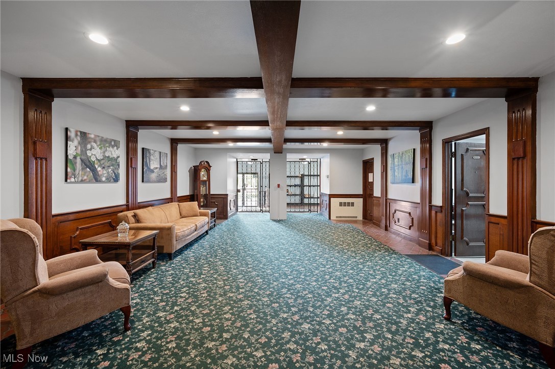 Saxon House Condo - Residential