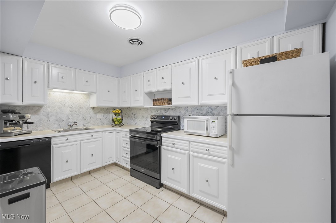 Saxon House Condo - Residential