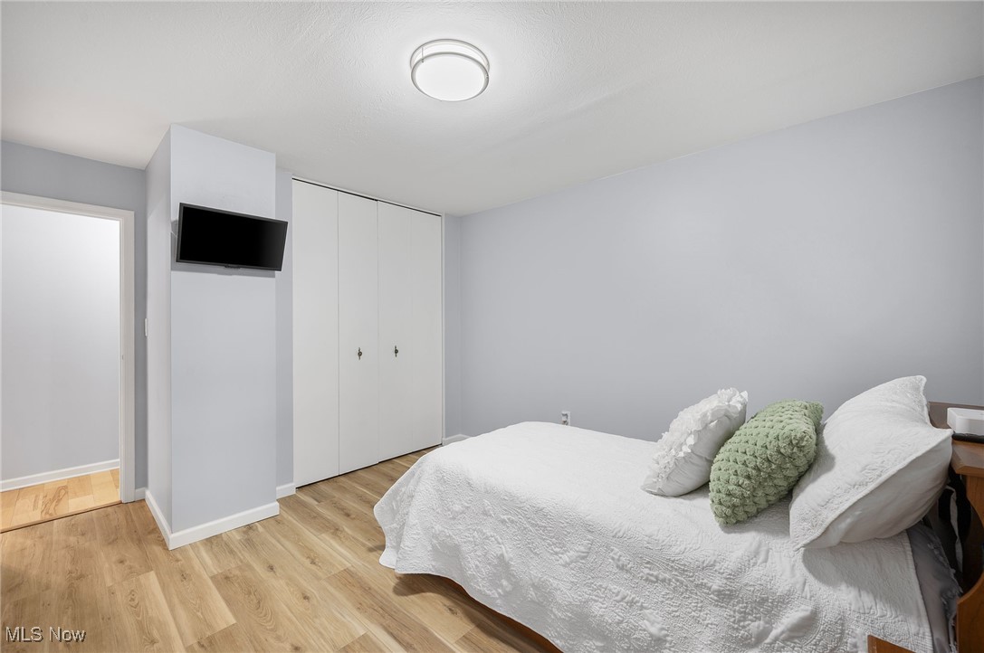 Saxon House Condo - Residential