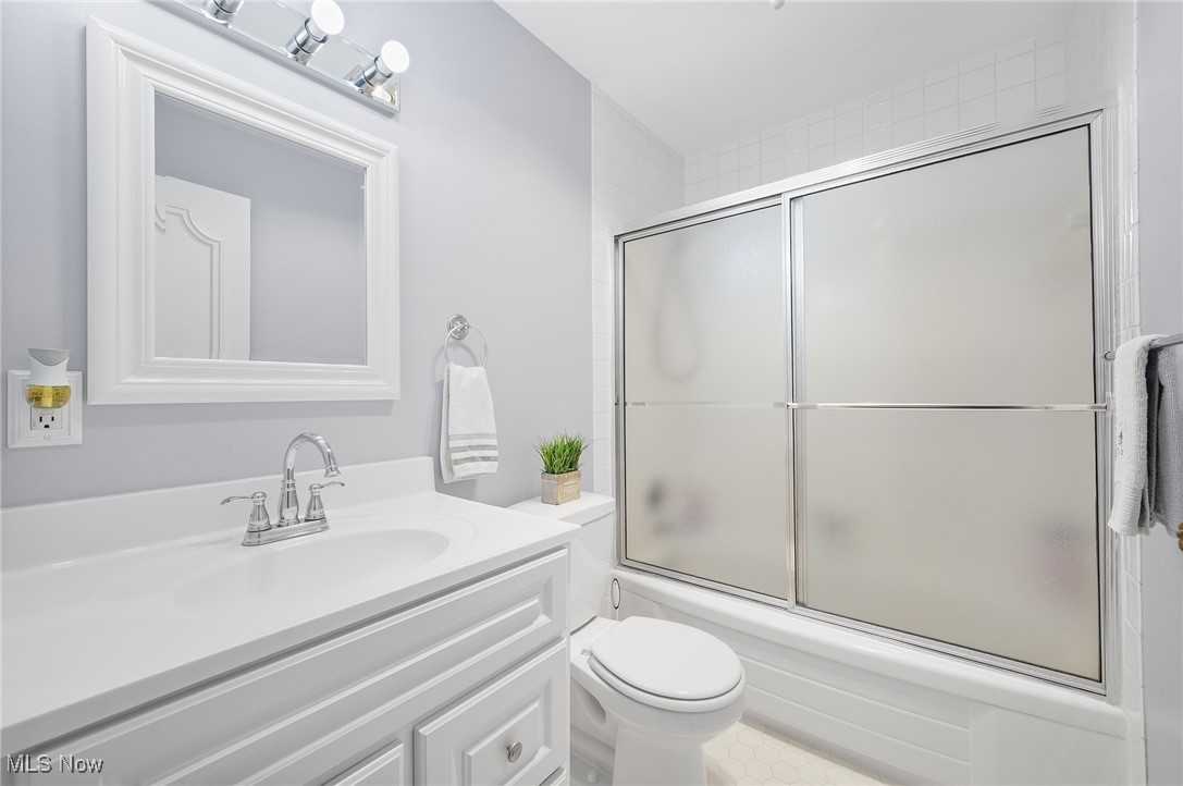 Saxon House Condo - Residential