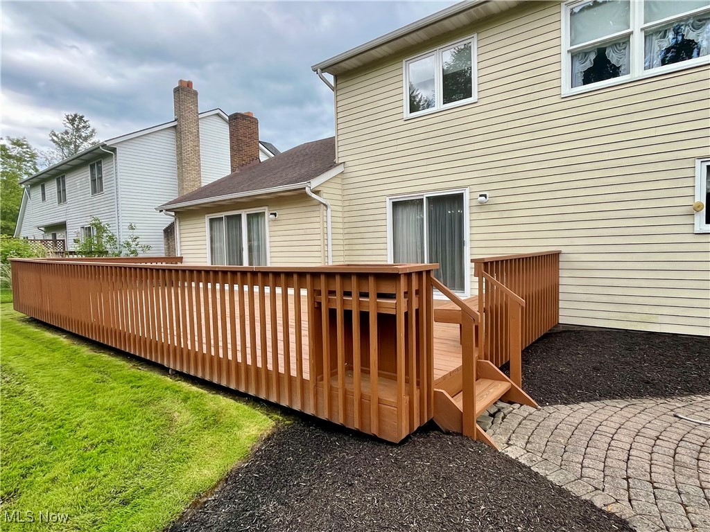 33939 Hanover Woods Trail, Solon, Ohio image 35