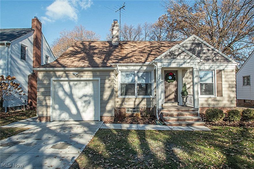Modern conveniences meet midcentury construction! A charming, yet unassuming home boasts more than expected. This darling Cape Cod offers a top-to-bottom reno; featuring oak hardwood floors re-sanded & stained a warm walnut and can be found through most of the home. The cozy and inviting living room greets you w/ a reclaimed wood & stone encased, gas fireplace flowing into the modern farmhouse kitchen, featuring a beautiful shiplap feature wall, floating shelves, marble countertops, subway tile backsplash, new gray cabinets, breakfast bar & new stainless appliances-- all open to the dining rm w/ it's  built-in curio cabinet. A step down Great room is the perfect spot for family TV night; boasting a large & open space employing beadboard walls, bay window & NEW bamboo floors!  2 cozy bedrooms and a completely redone full bathroom complete this level! The second floor is home to a private master suite w/built-ins & a freshly done full bathroom! The large basement allows for additional li