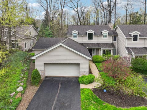 Photo for 3382 E Glencoe Road
