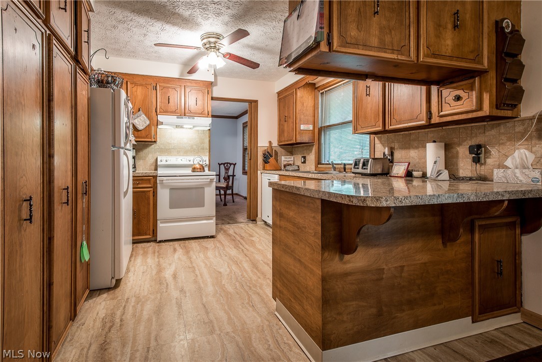 Terrace Manor - Residential