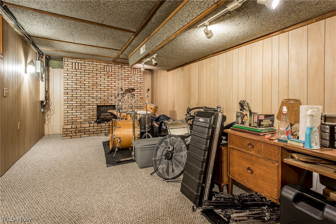 Terrace Manor - Residential