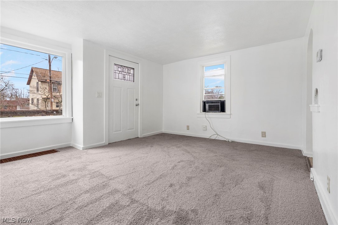 Canton - Residential Income