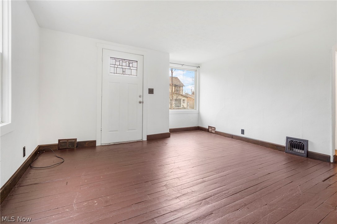 Canton - Residential Income