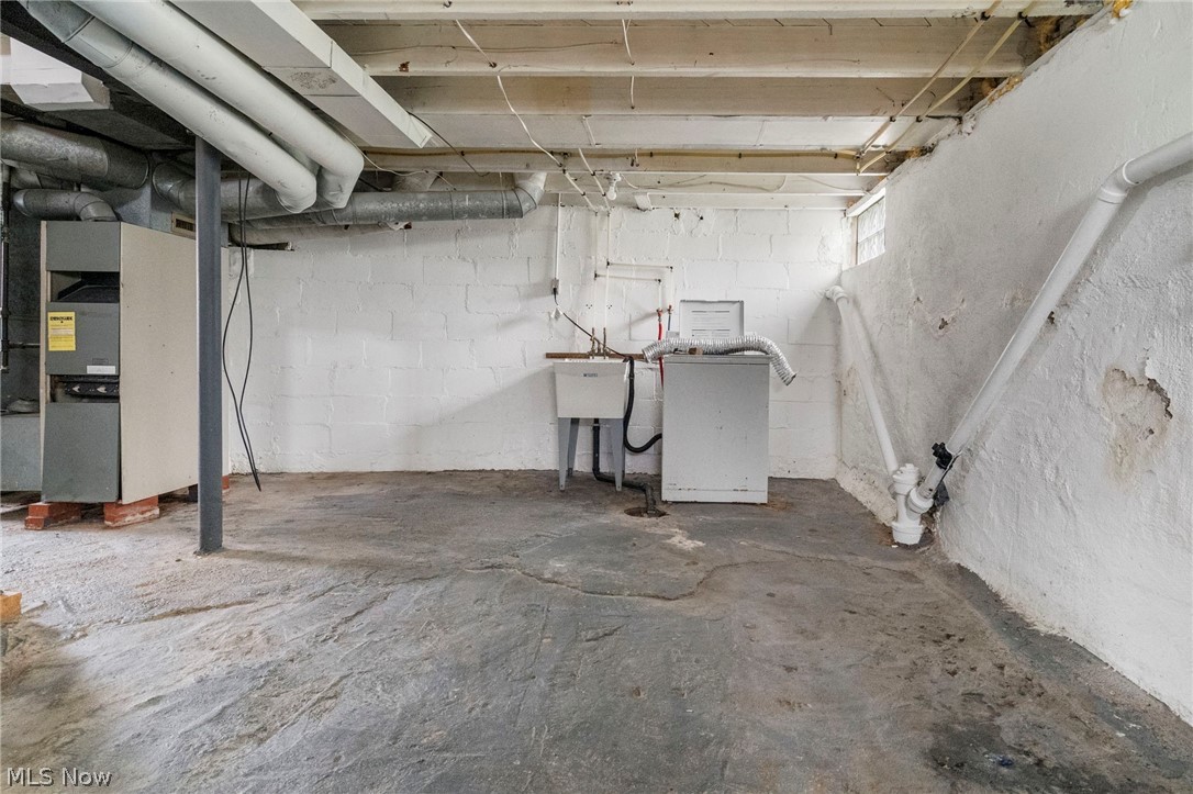 Canton - Residential Income