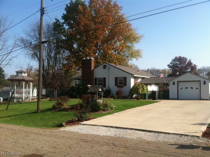 Wow!  Beautiful ranch located in Jackson Township!  Enjoy the beautiful scenery as you pull up to this awesome ranch featuring a relaxing gazebo, large deck overlooking the gorgeous grounds and a scenic back yard.  This home also boasts 3 bedrooms, formal dining room, large living room, full size basement with shower and loads of storage.  Located close to everything!  Dont miss this one!