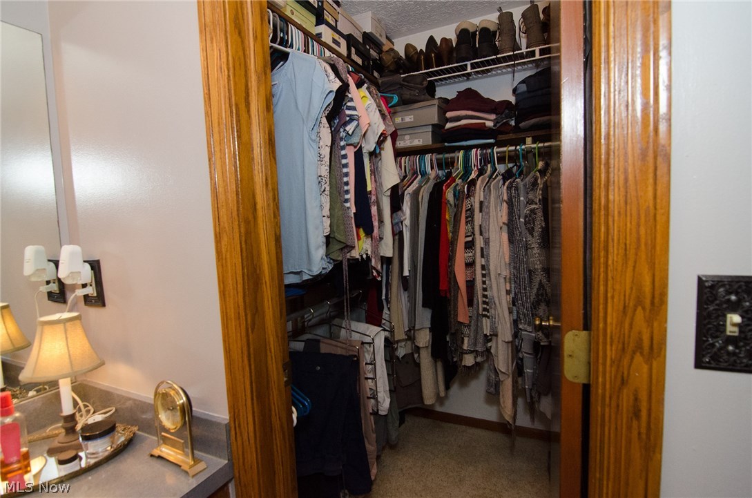 Ellet Woods - Residential