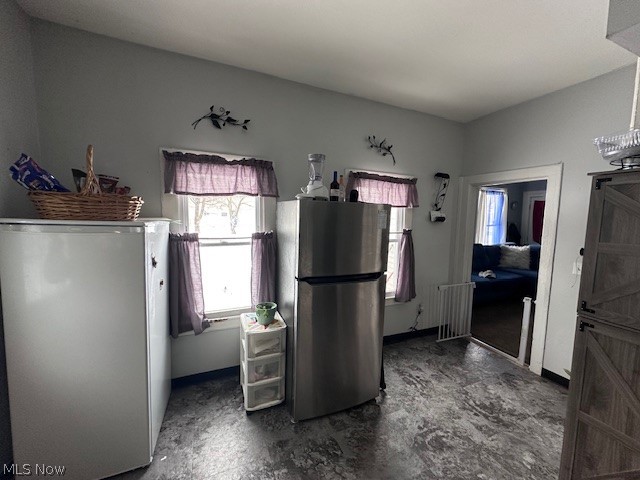 N Moses & Samantha Days - Residential