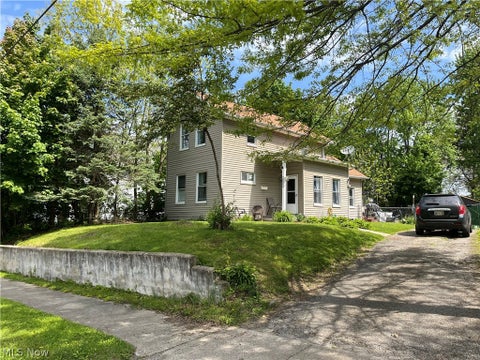 Homes For Sale - 3803 Cress Road<br/> Cleveland, OH 44111