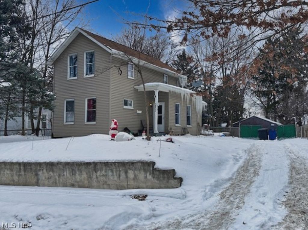 Photo of 3803 Cress Road, Cleveland, OH 44111 (MLS # 5185539)