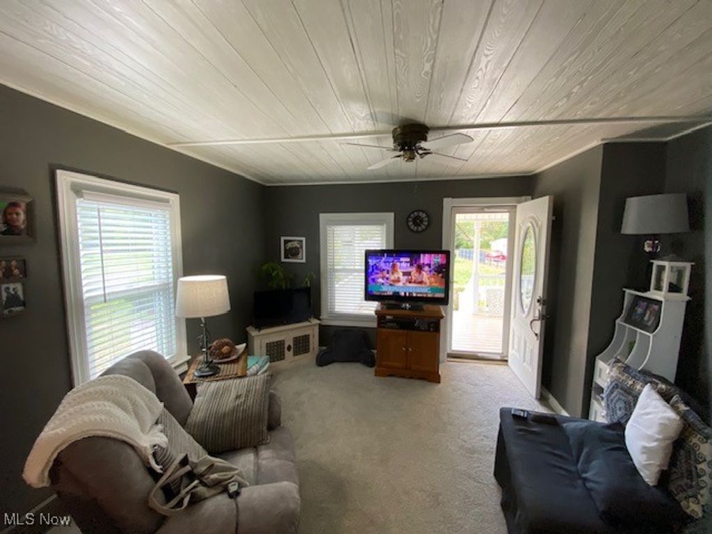 Photo of 358 Burwell Road, Leavittsburg, OH 44430 (MLS # 5164434)