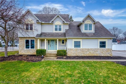 107 Keswick Court Amherst OH 44001