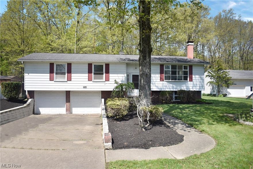 Bi-level home with 3 bedrooms, 1 full bath, and 1 half bath located on a dead end street. Chain link fence around the in-ground pool. Property sold as is. No guarantees. No warranties. Must be pre-approved or show proof of funds. All initial offers must be submitted via website provided by the BUYER AGENT ONLY. There is a minimum Earnest Money Deposit of 1% of the Purchase Price or $1,000. 7 day minimum hold for all buyer types before seller will begin to review/negotiate offers.