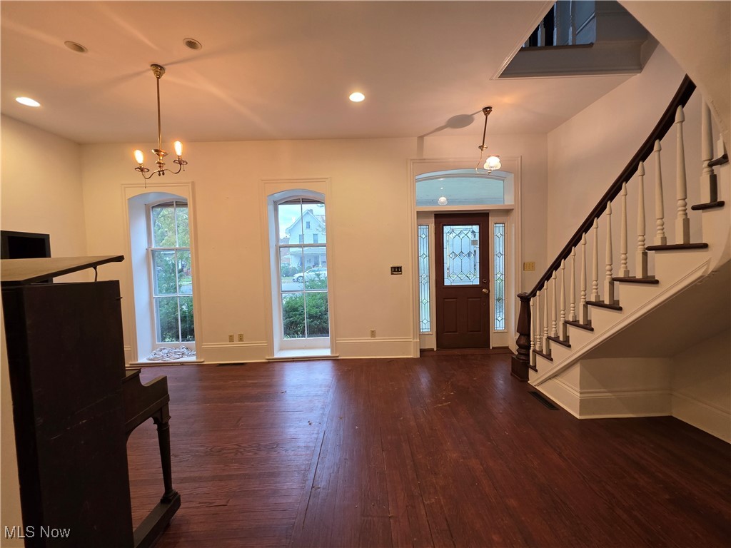 City/New Philadelphia - Residential