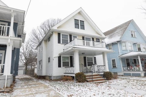 Photo of 1598 Alameda Avenue, Lakewood, OH 44107 (MLS # 5178333)