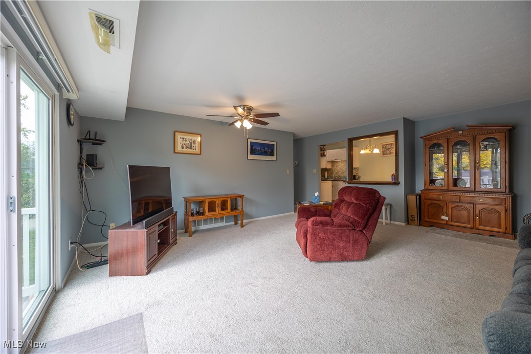 Gardens/Raintree Condos - Residential