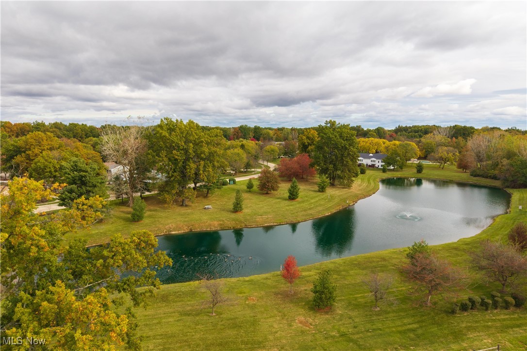 Gardens/Raintree Condos - Residential