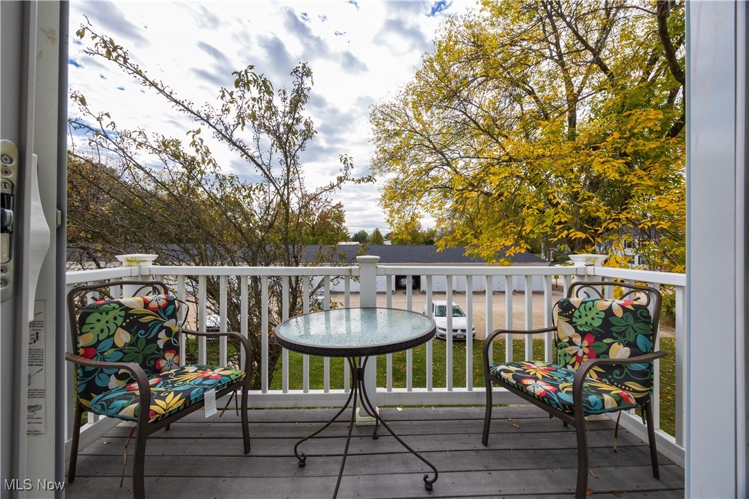 Gardens/Raintree Condos - Residential