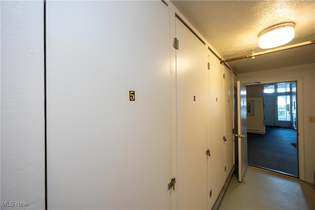 Gardens/Raintree Condos - Residential