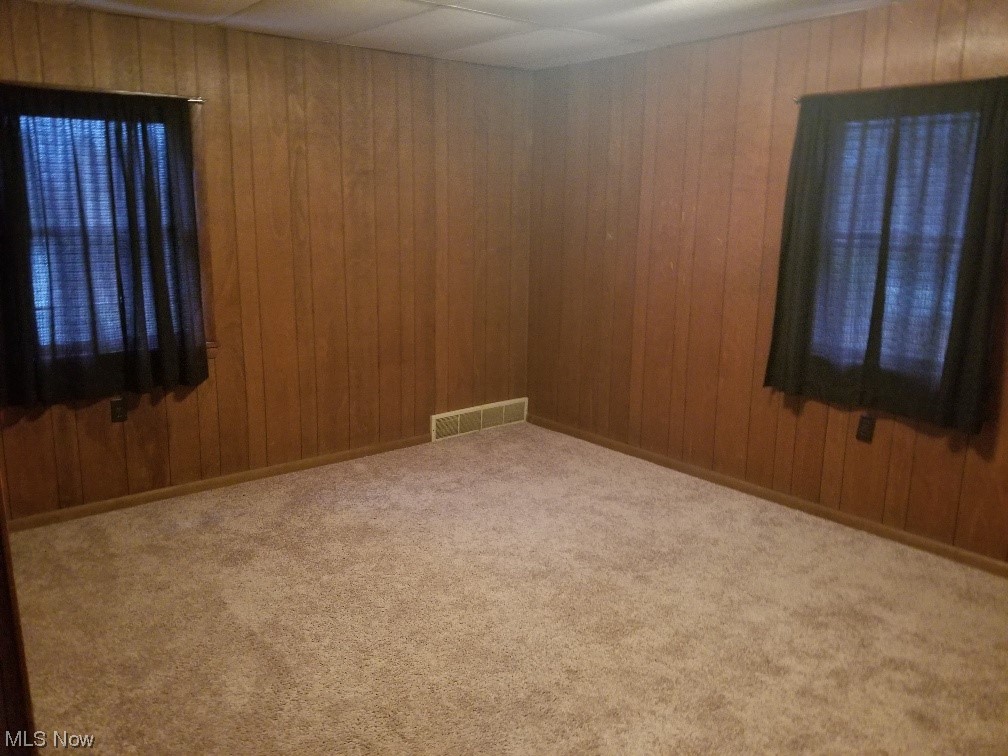 City/Youngstown - Residential Lease