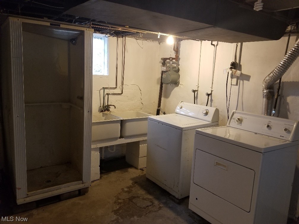 City/Youngstown - Residential Lease