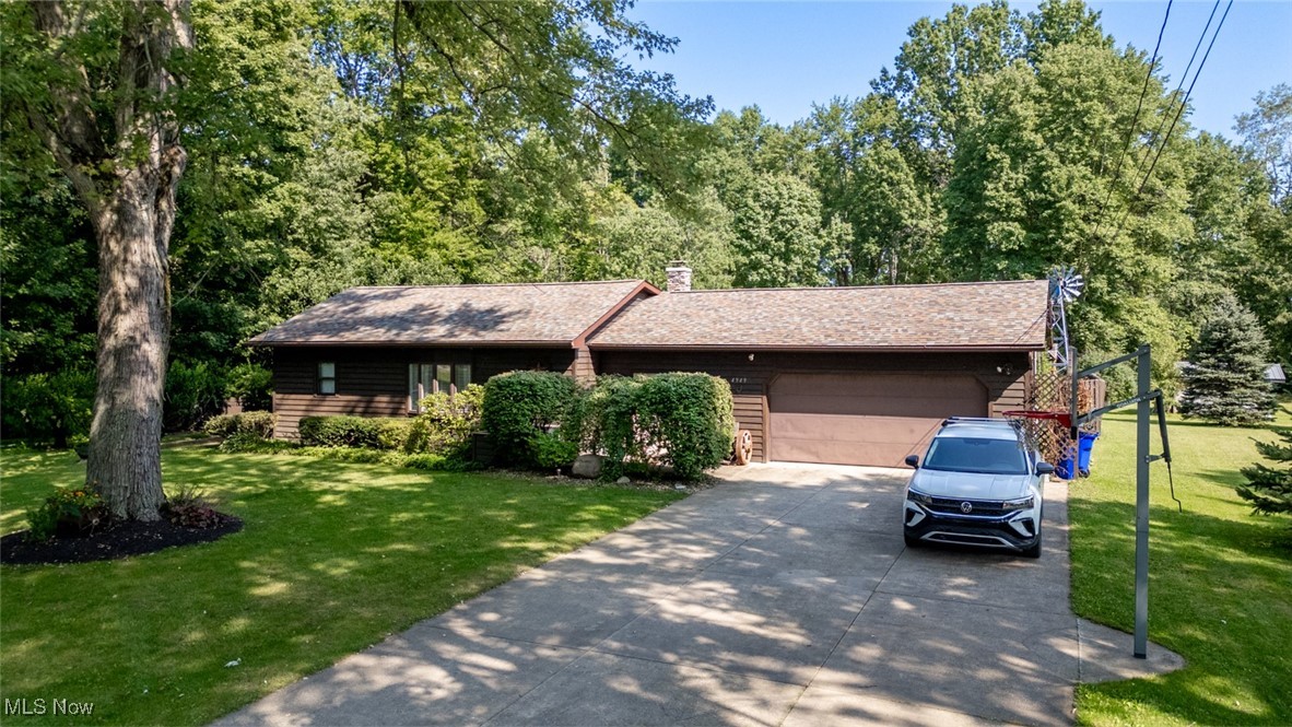 4949 Lovers Lane, Ravenna, Ohio image 1