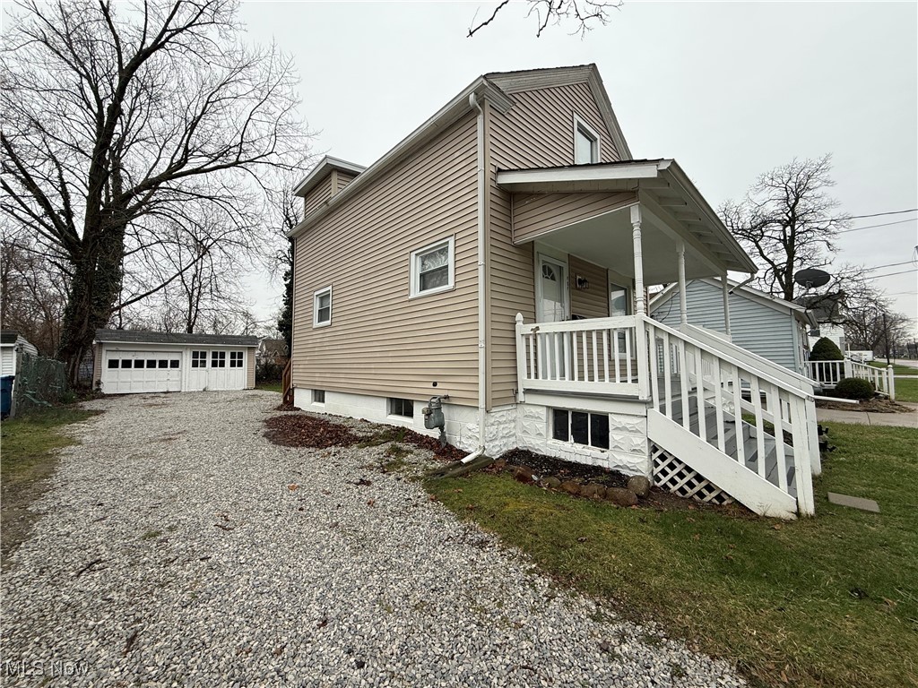747 Brownell Avenue, Lorain, Ohio image 2