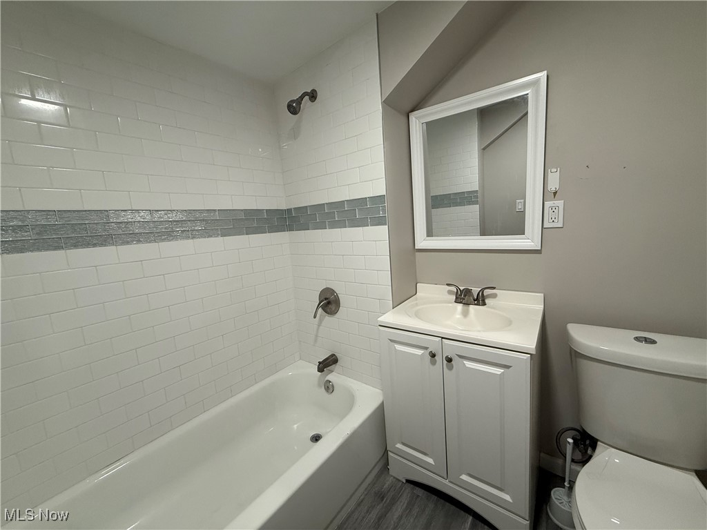 747 Brownell Avenue, Lorain, Ohio image 10