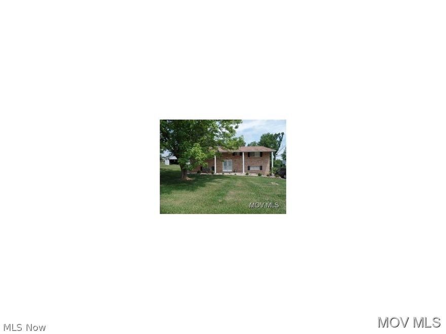 Beautiful 3 bedroom house in Mullenix development. Recently updated with gourmet kitchen and bathroom. Relax outside on a newly built deck overlooking large manicured backyard  Elem: Williamstown Elementary School  Elem/Bus: Y  JrHigh: Williamstown Jr. High  JrHigh/Bus: Y  High: Williamstown High School  High/Bus: Y  Fire: VOL  Police: SHF  ;SQFT=Fin Above:1839, Fin Total:1839, Unfin Above:0, Unfin Total:Y;PRKG= Off Street