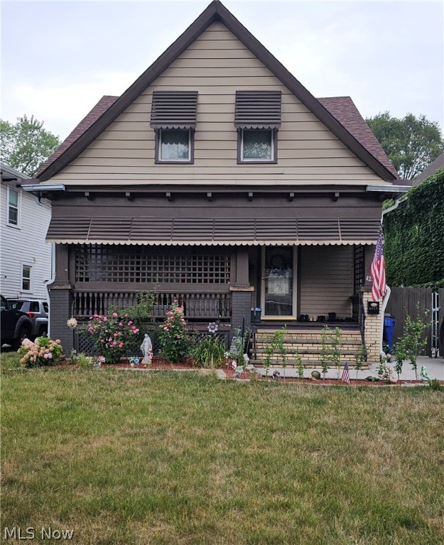 Welcome to this beautiful 3 bedroom 2 full baths. Close to Cleveland Zoo, Metro Park and Downtown Cleveland. This beautiful home has a finished basement with an office or your choice of room. Relax on the back deck or enjoy a swim in the pool. Has a perfect enclosed front porch to enjoy the sounds of nature. This beautiful home will not last long schedule your viewing today. Pool and air conditioning unit just installed. Many Many updates
The updates include:
- Installation of a new roof
- Addition of a new driveway
- Complete exterior paint job
- Installation of central air and a new furnace
- Construction of a new deck and pool
- Installation of a new fence with a heavy-duty double gate
- Landscaping enhancements
- Upgrades to the front porch
- Kitchen remodel with new appliances and granite countertops, including a new garbage disposal
- Renovation of the sunroom into an additional dining area
- Installation of new gutters and drains
- Updated electrical systems
- Remodel of the second-floor bathroom with a Jacuzzi tub
- Addition of an extra full bathroom in the basement with a walk-in shower featuring white marble tile
- Completion of the basement with a home office, rec room, and laundry/storage room
- Installation of new carpet and luxury vinyl plank flooring on the first, second floor, and basement
- Replacement of the crock in the driveway and addition of corrugated pipe underneath the deck for drainage
- Drywall repairs and painting of ceilings, walls, and trim throughout the entire house
- Complete exterior painting in beige with brown trim, along with the brown fence and deck
- Installation of new lighting throughout the entire home. 1yr Home warranty included. ** Please note limited photos for family.