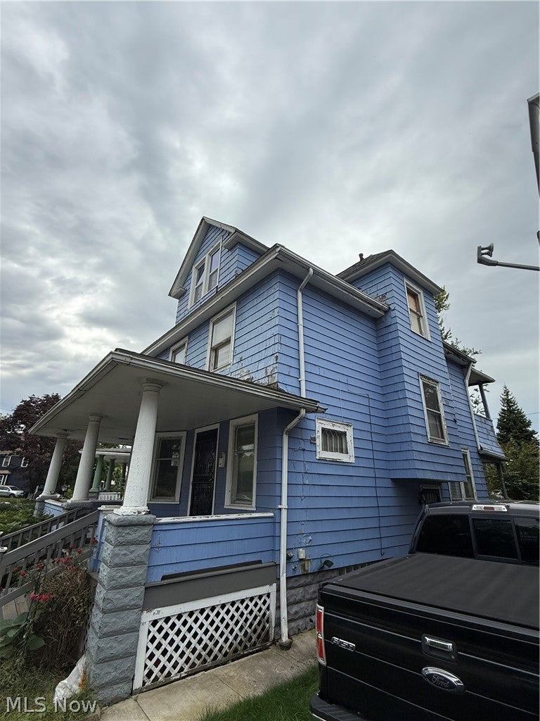 500 E 129th Street
