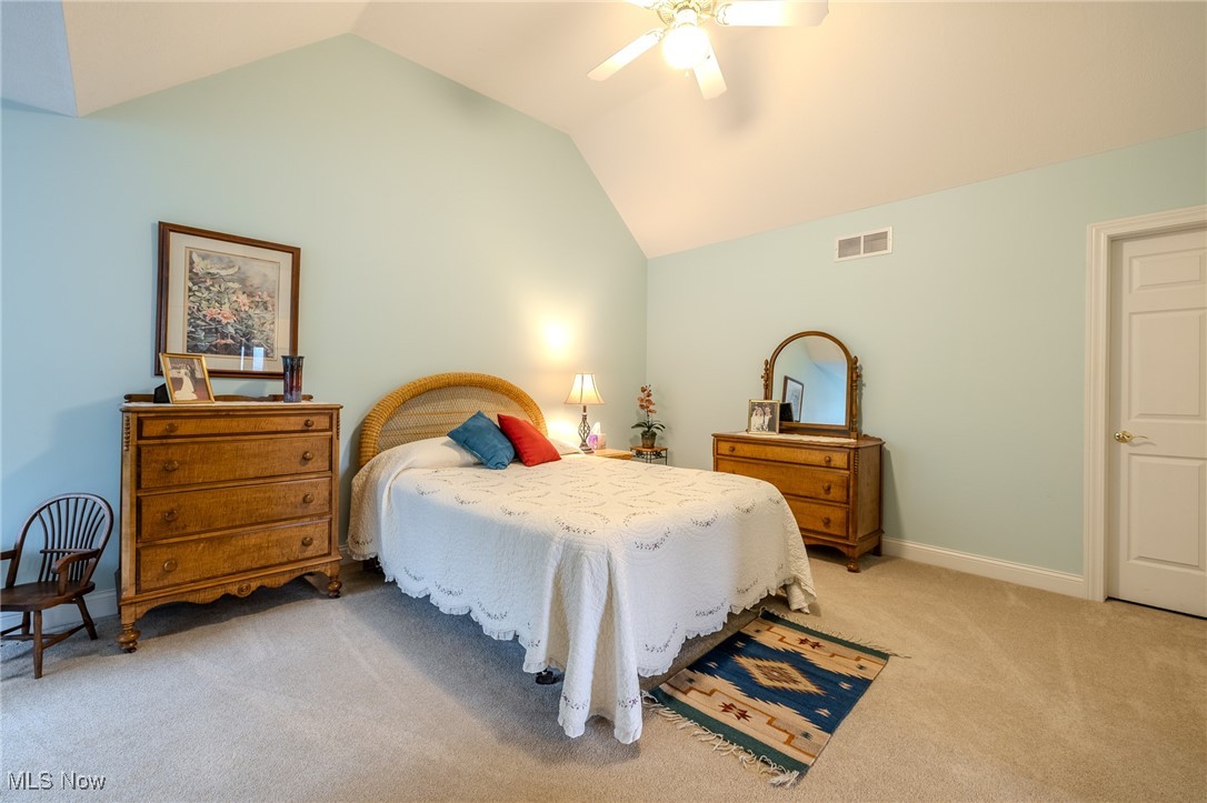 104 Wynewood Place, Chardon, Ohio image 25