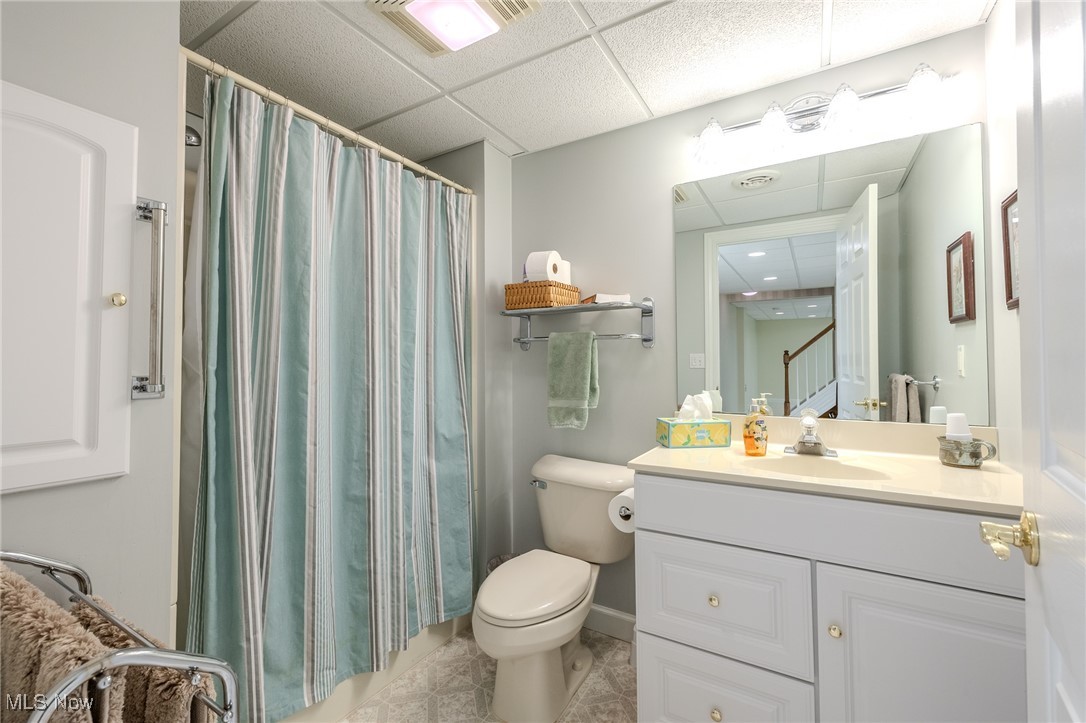 104 Wynewood Place, Chardon, Ohio image 39