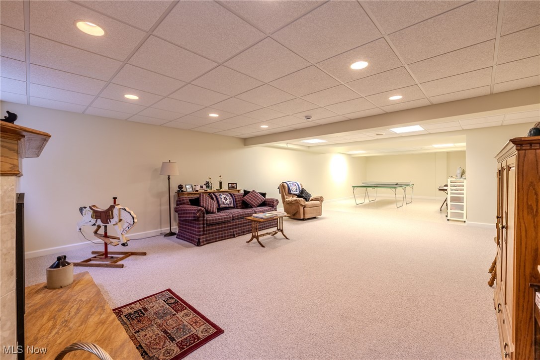 104 Wynewood Place, Chardon, Ohio image 34