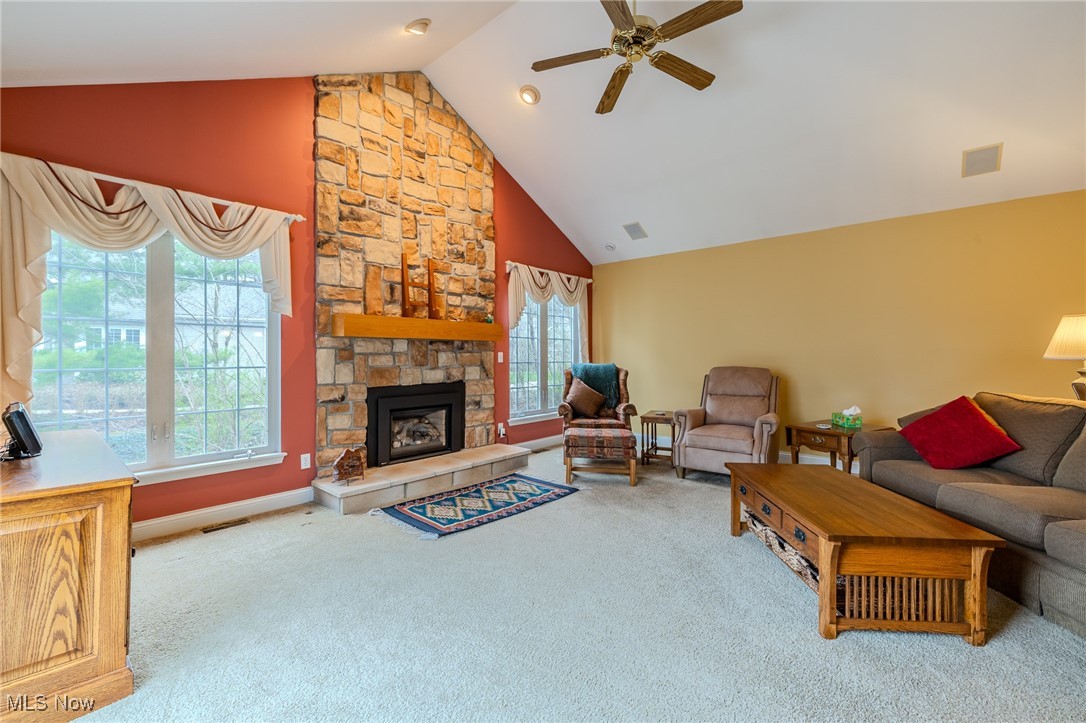104 Wynewood Place, Chardon, Ohio image 4