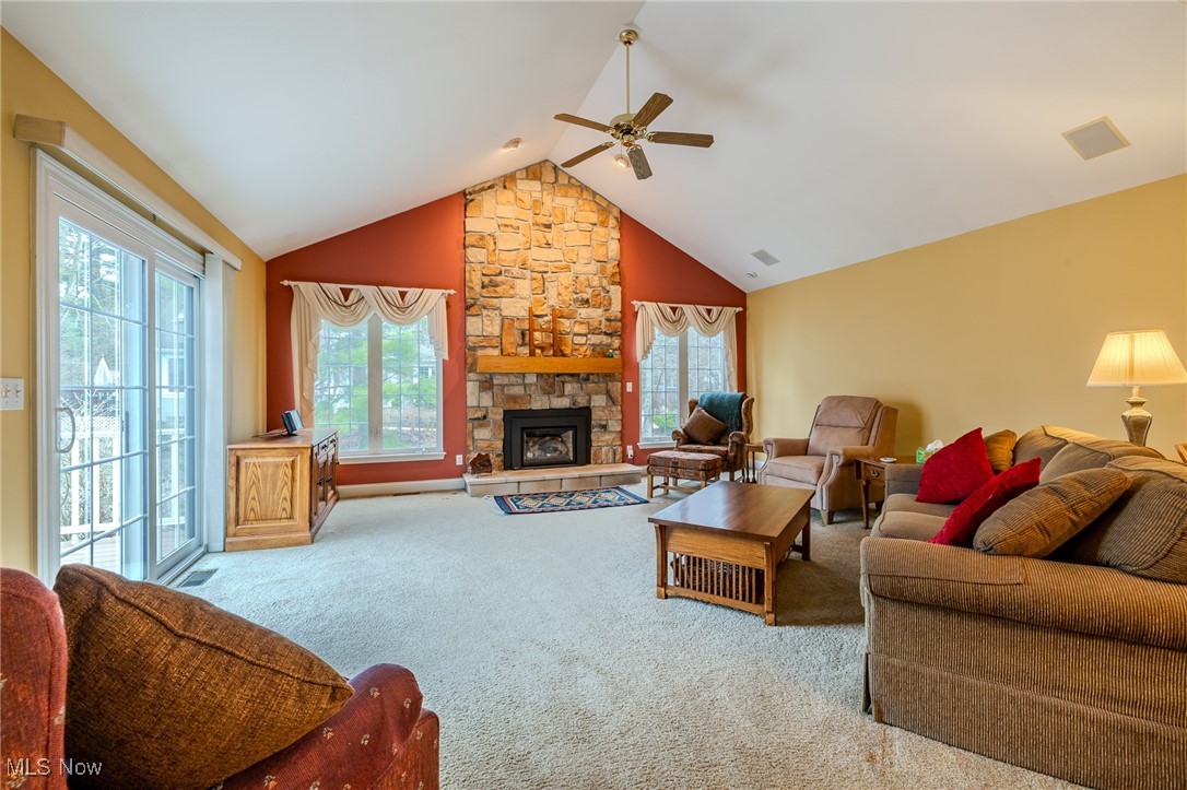 104 Wynewood Place, Chardon, Ohio image 3