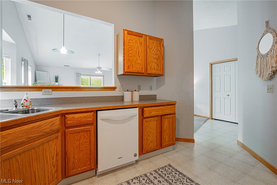 Lakes/Brittany Pointe - Residential