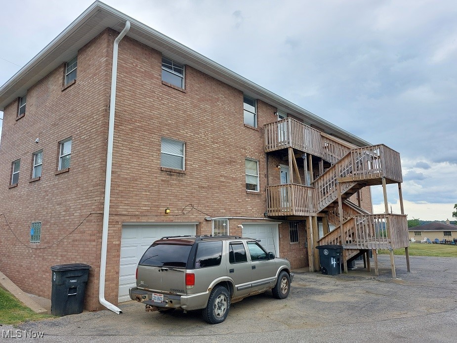 427-445 Woodland Avenue