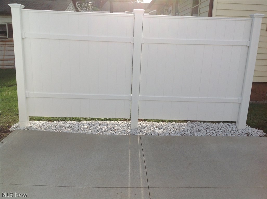 E Barb 2nd Add - Residential